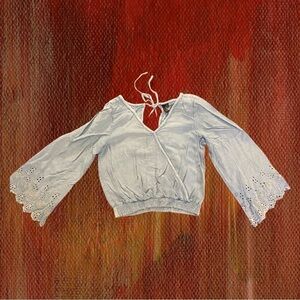 D & KADE Women’s Cropped Denim Blouse